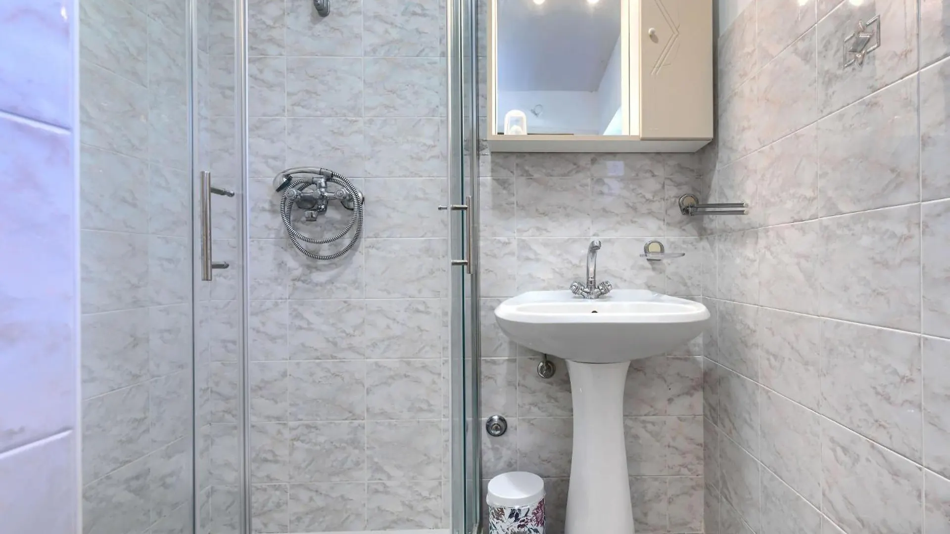 Holiday Home Laura - Pul470 By Interhome 普拉 0*,  克罗地亚