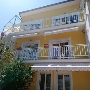 https://apartment-ascic-gudeljevic.primorje-gorskikotar.com